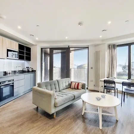 Deluxe One Bed Apartment By London Excel Exterior photo